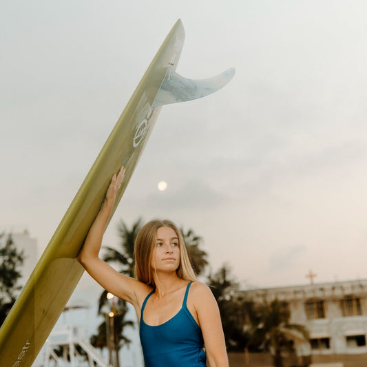 Mid Fin Aku Bone - Chunk